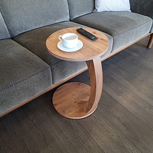 sugodesign Couchtisch, Kleiner C Form, stylischer Sofatisch in schöner Nussbaum Holz Optik, runder Tisch als Ablagefläche für Couch Sofa